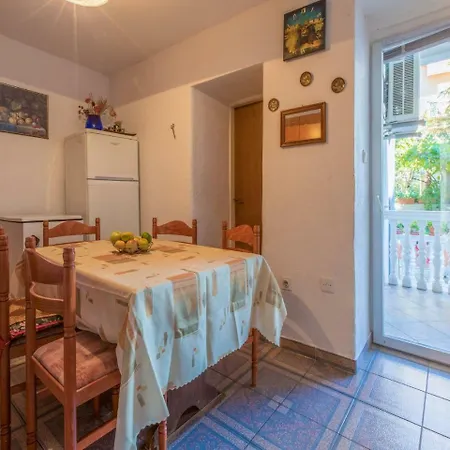 Apartment Belli